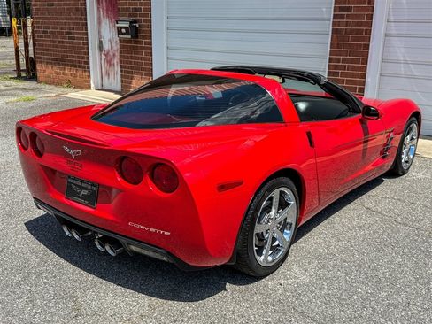 Used 2009 Chevrolet Corvette Coupe w/ Preferred Equipment Group RWD image 39