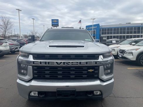 Used 2022 Chevrolet Silverado 2500 LT w/ Convenience Package image 6