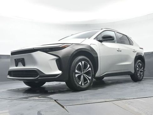 Certified 2024 Toyota bZ4X XLE w/ Weather Package image 36