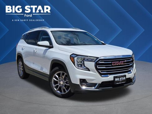 Used 2024 GMC Terrain SLT FWD image 1