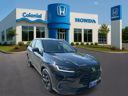 Used 2025 Honda HR-V Sport image 8