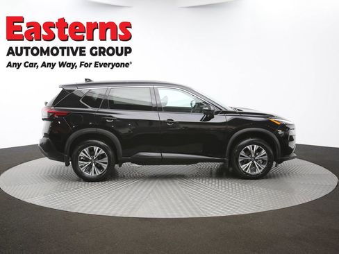 Used 2021 Nissan Rogue SV image 42