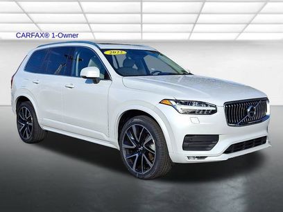 Certified 2022 Volvo XC90 T6 Momentum w/ Climate Package
