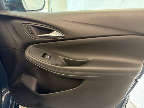 Used 2025 Buick Encore GX Sport Touring w/ Advanced Technology Package image 29