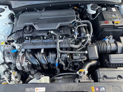 Used 2026 Hyundai Elantra Sport FWD image 29