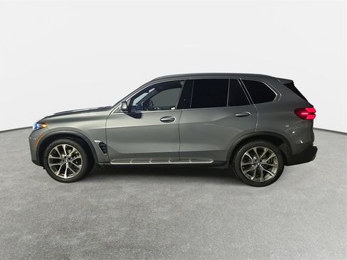 Used 2025 BMW X5 xDrive40i image 8