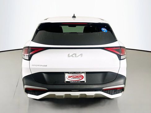 Certified 2023 Kia Sportage EX image 17