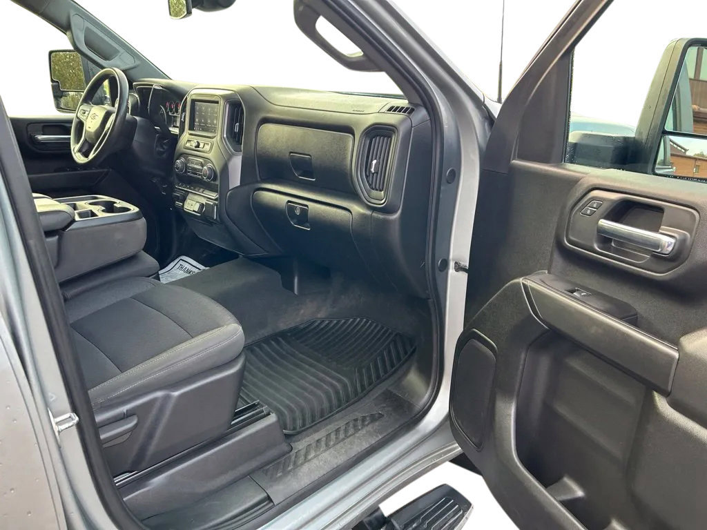 Used 2024 Chevrolet Silverado 2500 Custom w/ Custom Value Package AWD/4WD image 26