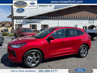 Used 2023 Ford Escape ST-Line Select w/ Tech Pack #2 image 1