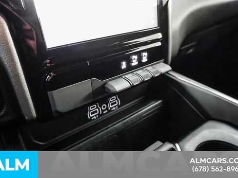Used 2025 RAM 1500 Big Horn image 40