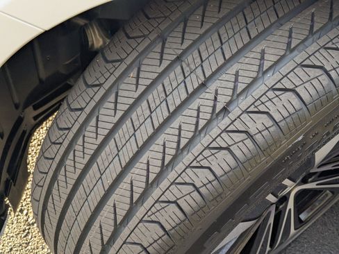 New 2026 Mercedes-Benz E 350 Sedan image 12