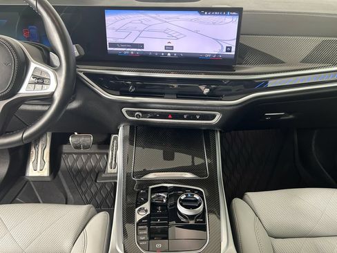 Used 2026 BMW X5 M60i AWD/4WD image 19