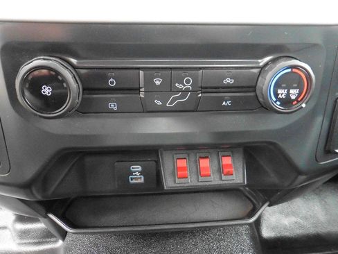 Used 2022 Ford F150 XL w/ Equipment Group 101A High AWD/4WD image 10