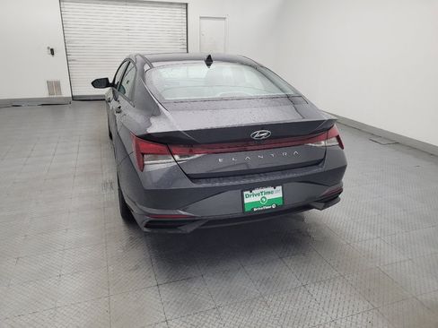 Used 2021 Hyundai Elantra SEL FWD image 6