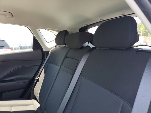 Used 2025 Hyundai Kona SEL AWD/4WD image 9