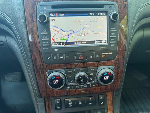 Used 2014 Chevrolet Traverse LTZ AWD/4WD image 14