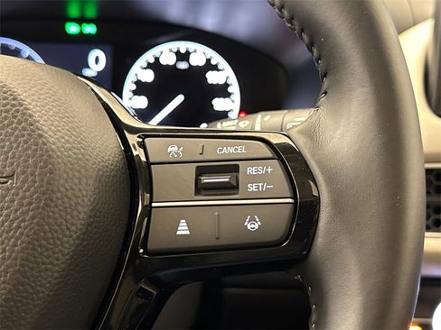 Certified 2026 Honda HR-V EX-L image 31