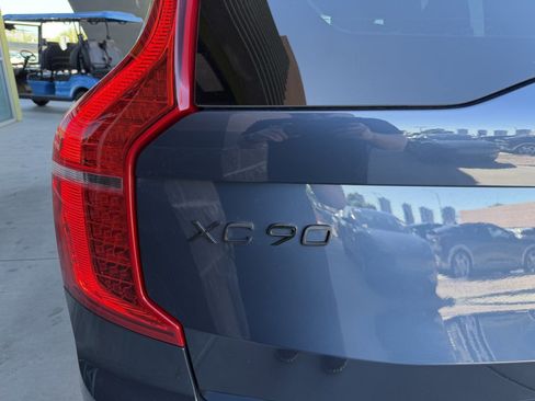 Used 2023 Volvo XC90 B5 Core w/ Protection Package image 14