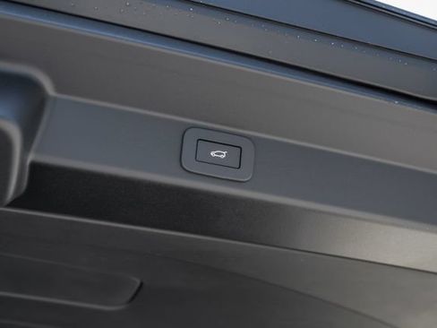 New 2026 Land Rover Range Rover Sport SE AWD/4WD image 67