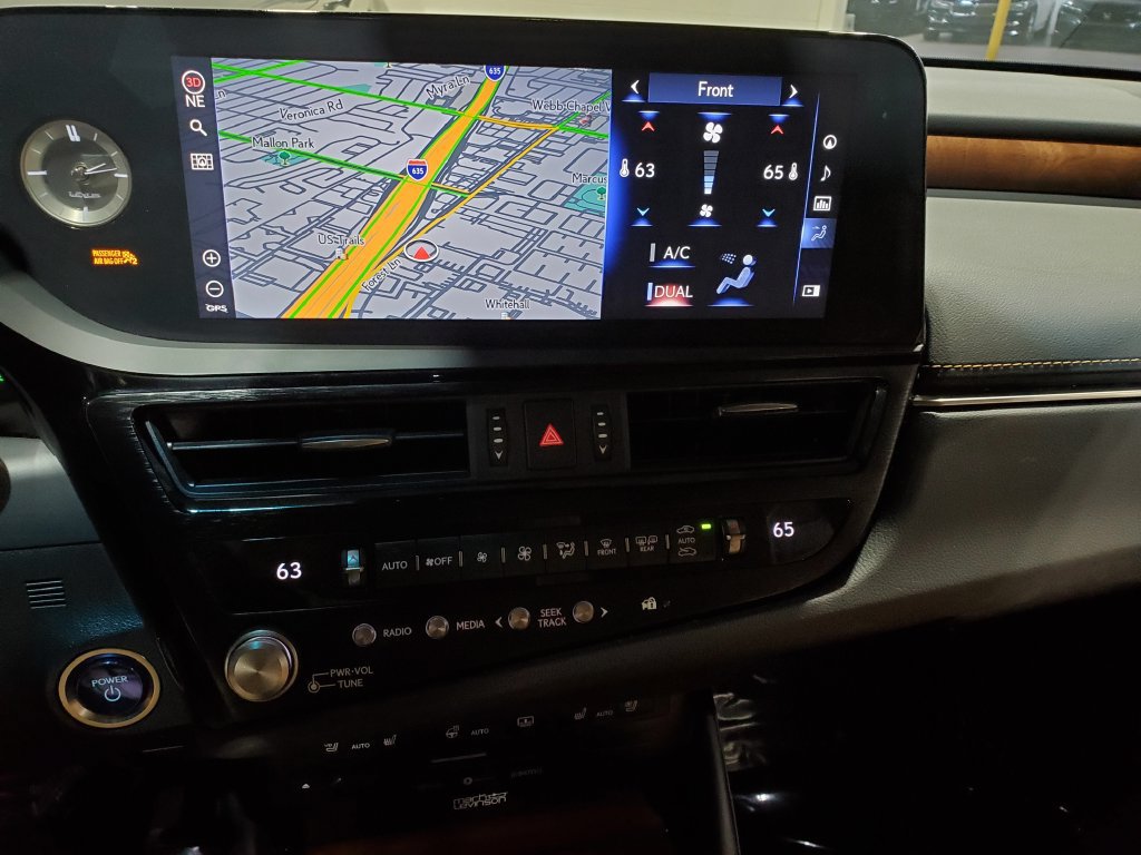 Used 2022 Lexus ES 300h w/ Accessory Package FWD image 47