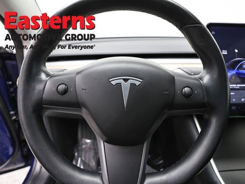 Used 2018 Tesla Model 3 Long Range AWD/4WD image 10