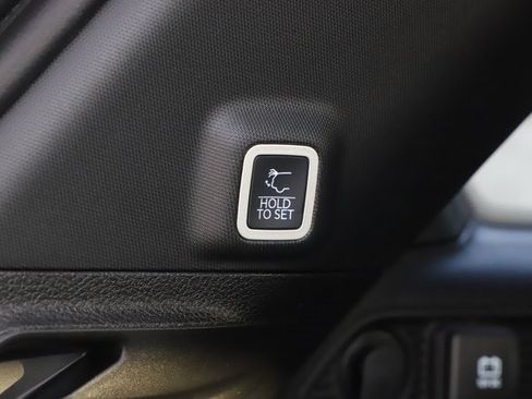 New 2025 Jeep Grand Cherokee 4WD image 7