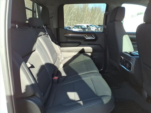 Used 2024 GMC Sierra 1500 Elevation w/ Preferred Package image 12