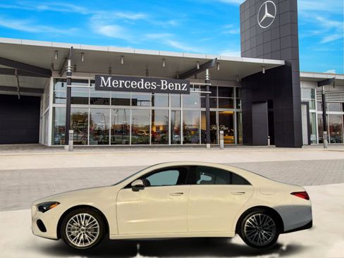 Certified 2025 Mercedes-Benz CLA 250 4MATIC image 2