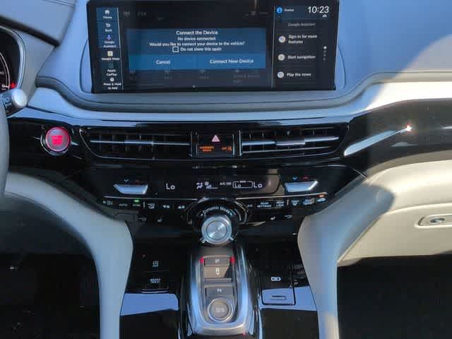 Used 2026 Acura MDX w/ Technology Package AWD/4WD image 30