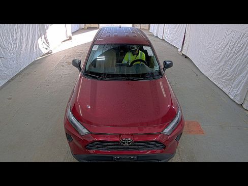 Used 2023 Toyota RAV4 LE AWD/4WD image 2