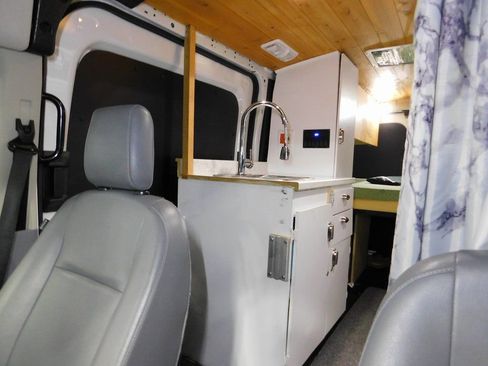 Used 2019 Ford Transit 250 148 Medium Roof image 32