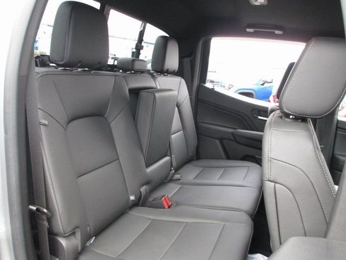 Used 2023 Chevrolet Colorado LT w/ LT Convenience Package III image 21