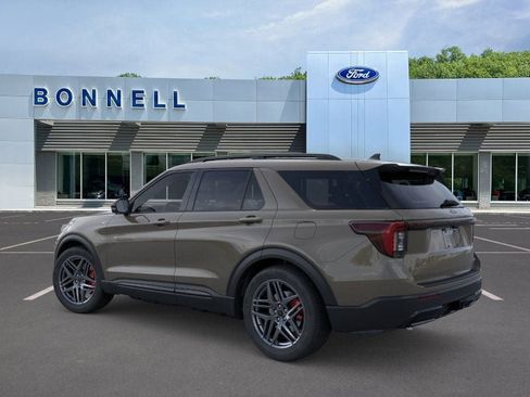New 2026 Ford Explorer ST-Line w/ ST-Line Street Pack image 4