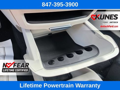 Used 2023 Chrysler Voyager LX FWD image 45