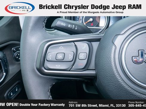 Used 2025 Jeep Gladiator Sport AWD/4WD image 27