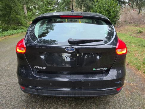 Used 2015 Ford Focus Electric Hatchback 4D w/ Exterior Protection Package image 4