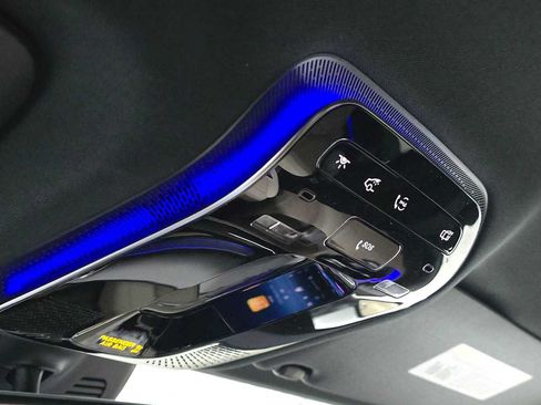 Certified 2026 Mercedes-Benz GLC 300 4MATIC image 33