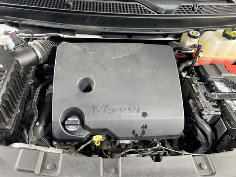 Used 2020 Buick Enclave Essence w/ Sound and Sites Package image 31