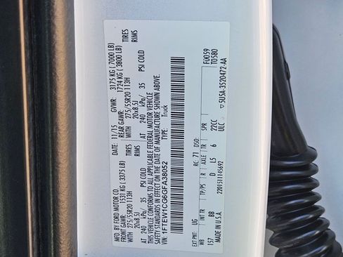 Used 2016 Ford F150 Platinum w/ Equipment Group 701A Luxury RWD image 29