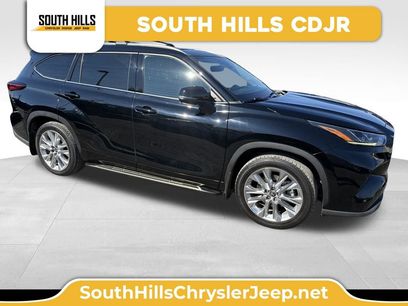 Used 2022 Toyota Highlander Limited
