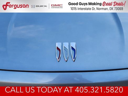 New 2026 Buick Enclave Avenir w/ Super Cruise Package FWD image 10