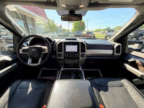 Used 2019 Ford F250 Lariat w/ Lariat Ultimate Package image 36