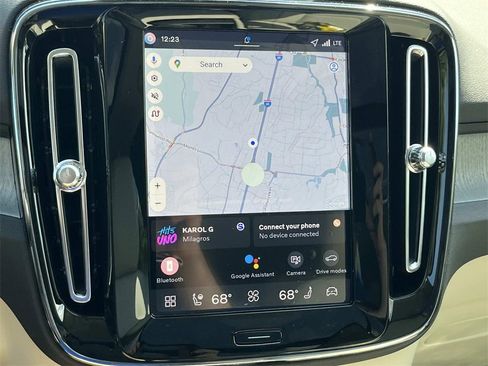 New 2026 Volvo XC40 B5 Plus w/ Protection Package Premier image 26