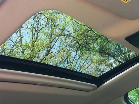 Used 2019 Nissan Altima 2.5 SR w/ SR Premium Package image 10