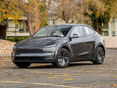 Used 2026 Tesla Model Y Long Range