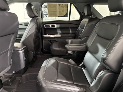 Used 2023 Ford Explorer XLT w/ Equipment Group 202A image 19