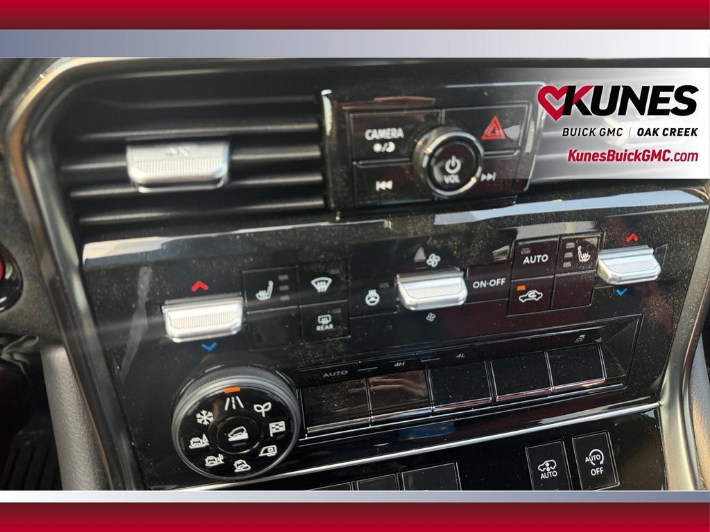 Used 2026 Nissan Armada NISMO AWD/4WD image 28
