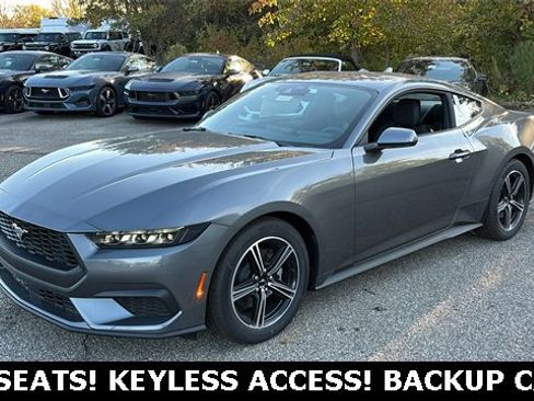 New 2025 Ford Mustang Coupe image 34