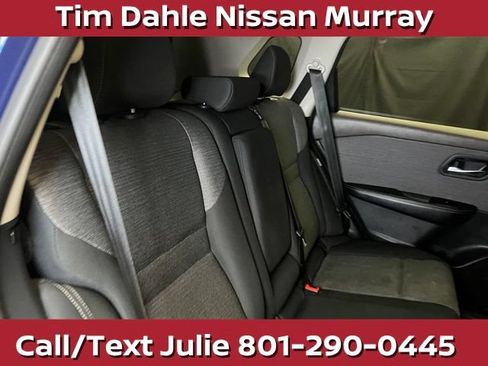 Used 2023 Nissan Rogue SV FWD image 19