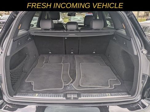 Used 2022 Mercedes-Benz GLC 300 image 11